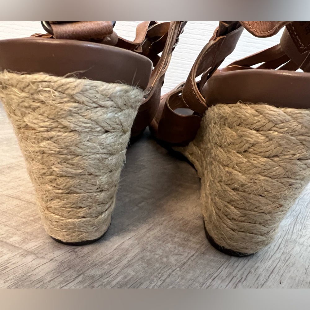 Clark’s Artisan Espadrille wedge - tan leather, size 9M - Picture 3 of 11